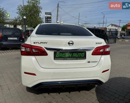 Белый Ниссан Sylphy, объемом двигателя 0 л и пробегом 60 тыс. км за 11900 $, фото 6 на Automoto.ua