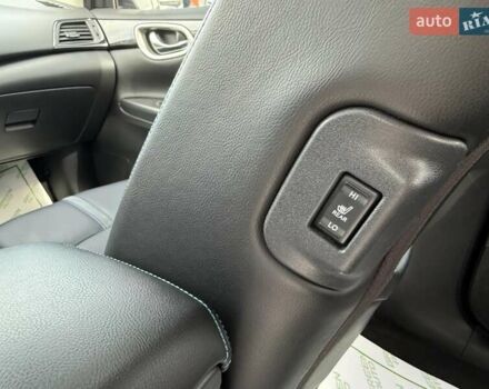 Белый Ниссан Sylphy, объемом двигателя 0 л и пробегом 60 тыс. км за 11900 $, фото 46 на Automoto.ua