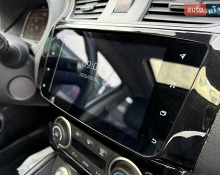 Белый Ниссан Sylphy, объемом двигателя 0 л и пробегом 60 тыс. км за 11900 $, фото 57 на Automoto.ua