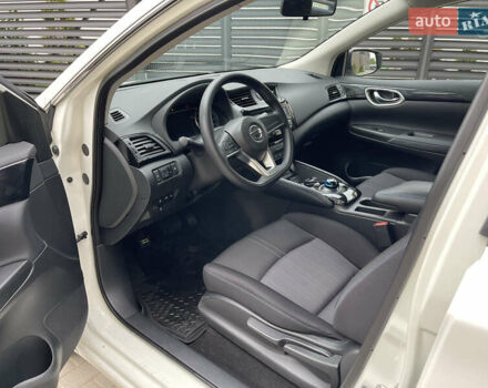 Білий Ніссан Sylphy, об'ємом двигуна 0 л та пробігом 6 тис. км за 12199 $, фото 9 на Automoto.ua
