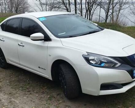 Белый Ниссан Sylphy, объемом двигателя 0 л и пробегом 95 тыс. км за 11500 $, фото 1 на Automoto.ua