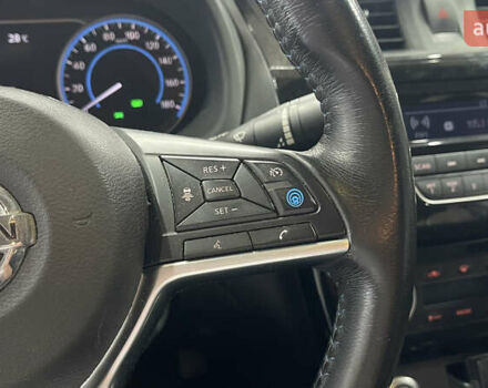 Белый Ниссан Sylphy, объемом двигателя 0 л и пробегом 95 тыс. км за 11699 $, фото 10 на Automoto.ua