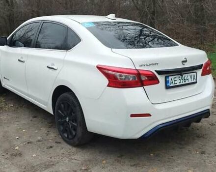 Белый Ниссан Sylphy, объемом двигателя 0 л и пробегом 95 тыс. км за 11500 $, фото 5 на Automoto.ua