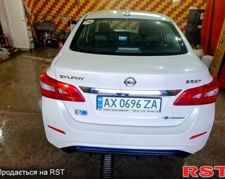 Білий Ніссан Sylphy, об'ємом двигуна 0 л та пробігом 52 тис. км за 17000 $, фото 1 на Automoto.ua