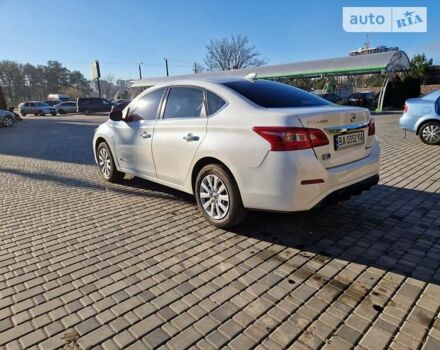 Білий Ніссан Sylphy, об'ємом двигуна 0 л та пробігом 18 тис. км за 15500 $, фото 5 на Automoto.ua