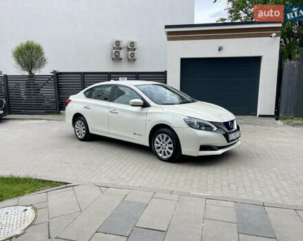 Білий Ніссан Sylphy, об'ємом двигуна 0 л та пробігом 6 тис. км за 12199 $, фото 4 на Automoto.ua