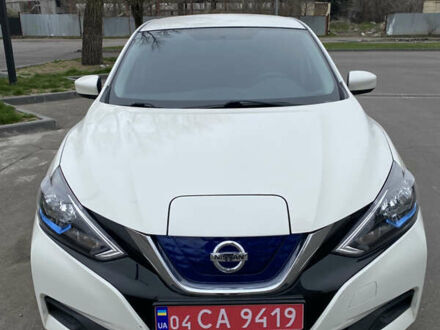 Ніссан Sylphy 2018 у Дніпро (Дніпропетровську) на Automoto.ua Білий Ніссан Sylphy, об'ємом двигуна 0 л та пробігом 45 тис. км за 10450 $, фото 1 на Automoto.ua