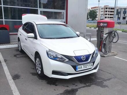 Ніссан Sylphy 2019 у Києві на Automoto.ua Білий Ніссан Sylphy, об'ємом двигуна 0 л та пробігом 120 тис. км за 12900 $, фото 1 на Automoto.ua