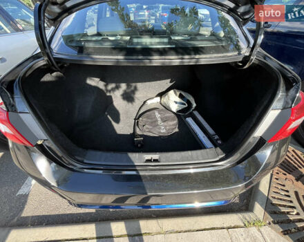 Черный Ниссан Sylphy, объемом двигателя 0 л и пробегом 68 тыс. км за 12600 $, фото 16 на Automoto.ua