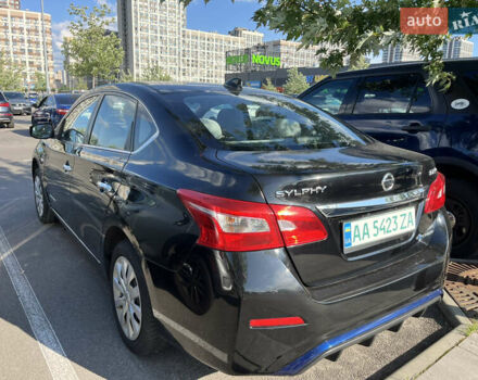 Черный Ниссан Sylphy, объемом двигателя 0 л и пробегом 68 тыс. км за 12600 $, фото 4 на Automoto.ua