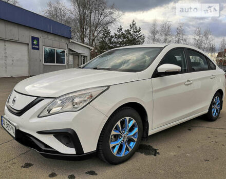 Ніссан Sylphy, об'ємом двигуна 0 л та пробігом 52 тис. км за 13200 $, фото 4 на Automoto.ua