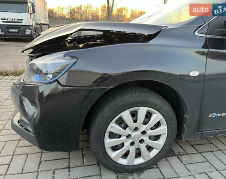 Ниссан Sylphy, объемом двигателя 0 л и пробегом 98 тыс. км за 9000 $, фото 2 на Automoto.ua