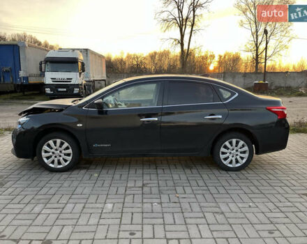 Ниссан Sylphy, объемом двигателя 0 л и пробегом 98 тыс. км за 9000 $, фото 6 на Automoto.ua