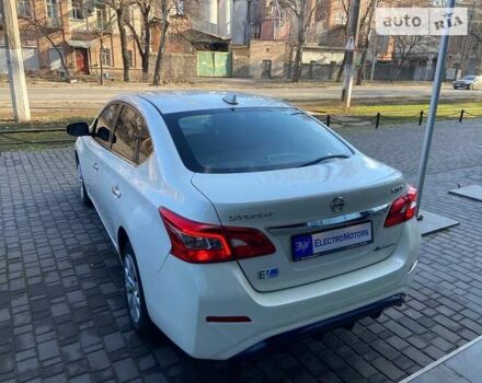 Ниссан Sylphy, объемом двигателя 0 л и пробегом 78 тыс. км за 12999 $, фото 5 на Automoto.ua