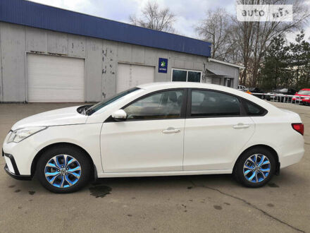 Ніссан Sylphy, об'ємом двигуна 0 л та пробігом 52 тис. км за 13200 $, фото 1 на Automoto.ua