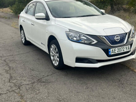 Ниссан Sylphy, объемом двигателя 0 л и пробегом 106 тыс. км за 11000 $, фото 1 на Automoto.ua