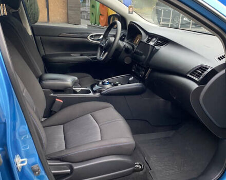 Синий Ниссан Sylphy, объемом двигателя 0 л и пробегом 70 тыс. км за 12500 $, фото 18 на Automoto.ua