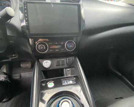 Синий Ниссан Sylphy, объемом двигателя 0 л и пробегом 70 тыс. км за 12500 $, фото 22 на Automoto.ua