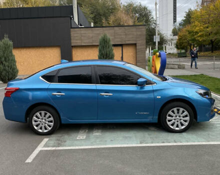 Синий Ниссан Sylphy, объемом двигателя 0 л и пробегом 70 тыс. км за 12500 $, фото 3 на Automoto.ua