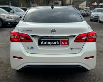 Ниссан Sylphy EV 2019 в Виннице на Automoto.ua Белый Ниссан Sylphy EV, объемом двигателя 0 л и пробегом 111 тыс. км за 14890 $, фото 5 на Automoto.ua