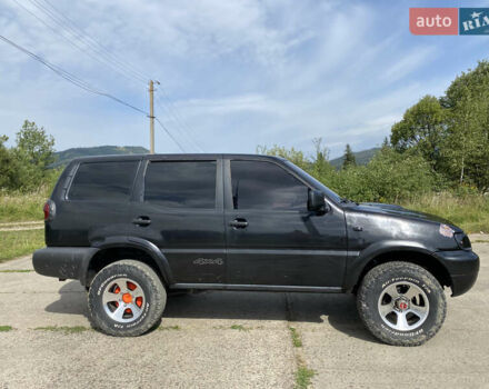 Чорний Ніссан Terrano II, об'ємом двигуна 2.7 л та пробігом 241 тис. км за 6200 $, фото 2 на Automoto.ua