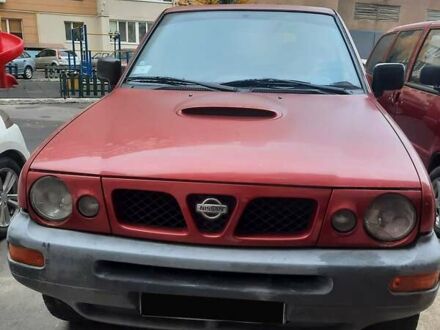 Червоний Ніссан Terrano II, об'ємом двигуна 2.4 л та пробігом 278 тис. км за 7800 $, фото 1 на Automoto.ua