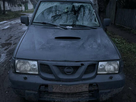 Ніссан Terrano II, об'ємом двигуна 2.7 л та пробігом 251 тис. км за 2300 $, фото 1 на Automoto.ua