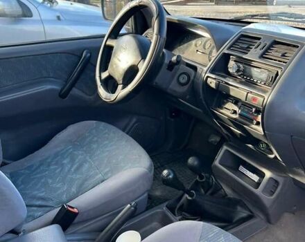 Зеленый Ниссан Terrano II, объемом двигателя 2.39 л и пробегом 275 тыс. км за 4800 $, фото 5 на Automoto.ua