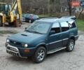 Зеленый Ниссан Terrano II, объемом двигателя 2.4 л и пробегом 330 тыс. км за 6900 $, фото 1 на Automoto.ua