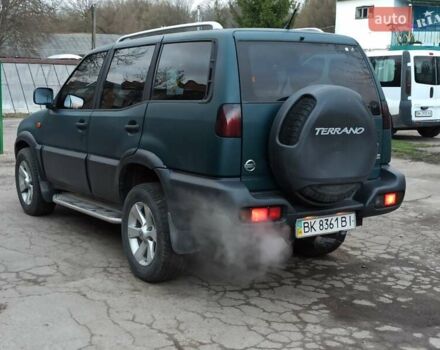 Зеленый Ниссан Terrano II, объемом двигателя 2.4 л и пробегом 330 тыс. км за 6900 $, фото 4 на Automoto.ua