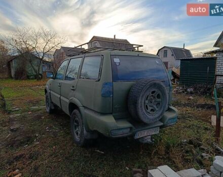 Зеленый Ниссан Terrano II, объемом двигателя 2.7 л и пробегом 327 тыс. км за 2400 $, фото 6 на Automoto.ua
