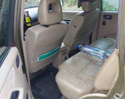 Зелений Ніссан Terrano II, об'ємом двигуна 3 л та пробігом 269 тис. км за 3195 $, фото 7 на Automoto.ua