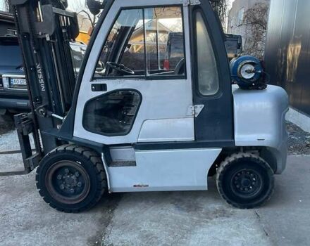 Черный Ниссан UGD, объемом двигателя 0 л и пробегом 0 тыс. км за 11658 $, фото 4 на Automoto.ua