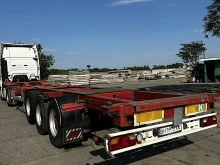 Червоний Новатрейл НТЛ, об'ємом двигуна 0 л та пробігом 100 тис. км за 5300 $, фото 1 на Automoto.ua