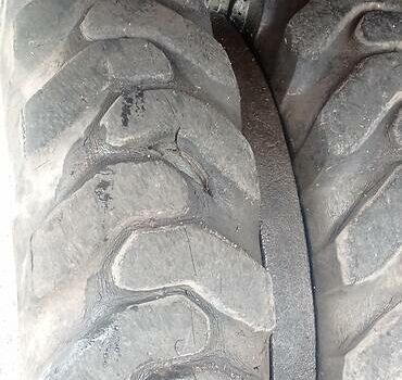 О&К MH 5 1993 в Мукачеве на Automoto.ua Красный О&К MH 5, объемом двигателя 0 л и пробегом 1 тыс. км за 10000 $, фото 18 на Automoto.ua