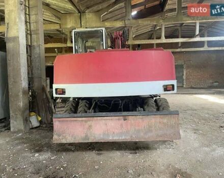 О&К MH 5 1993 в Мукачеве на Automoto.ua Красный О&К MH 5, объемом двигателя 0 л и пробегом 1 тыс. км за 10000 $, фото 11 на Automoto.ua