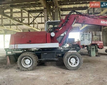 О&К MH 5 1993 в Мукачеве на Automoto.ua Красный О&К MH 5, объемом двигателя 0 л и пробегом 1 тыс. км за 10000 $, фото 10 на Automoto.ua