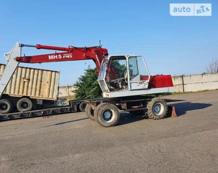 О&К MH 5 1993 в Мукачеве на Automoto.ua Красный О&К MH 5, объемом двигателя 0 л и пробегом 1 тыс. км за 10000 $, фото 27 на Automoto.ua