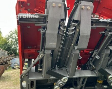 Червоний ОЛімак Другая, об'ємом двигуна 0 л та пробігом 0 тис. км за 21069 $, фото 5 на Automoto.ua