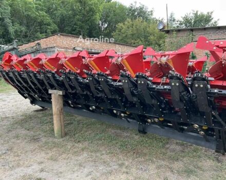 Червоний ОЛімак Другая, об'ємом двигуна 0 л та пробігом 0 тис. км за 21069 $, фото 1 на Automoto.ua