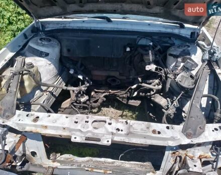 Білий Олдсмобіль Катласс, об'ємом двигуна 3.8 л та пробігом 412 тис. км за 1200 $, фото 1 на Automoto.ua