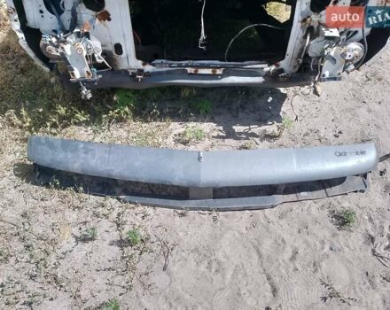 Білий Олдсмобіль Катласс, об'ємом двигуна 3.8 л та пробігом 412 тис. км за 1200 $, фото 3 на Automoto.ua