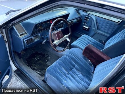 Олдсмобіль Катласс 1988 у Тульчине на Automoto.ua Олдсмобіль Катласс, об'ємом двигуна 3.8 л та пробігом 204 тис. км за 3000 $, фото 1 на Automoto.ua