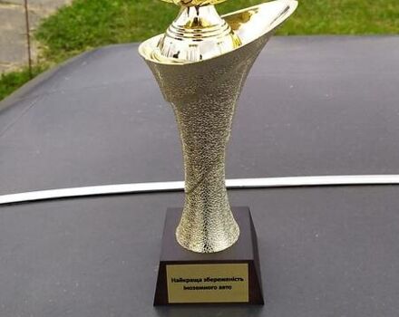 Сірий Олдсмобіль Cutlass Ciera, об'ємом двигуна 3.8 л та пробігом 93 тис. км за 10000 $, фото 5 на Automoto.ua