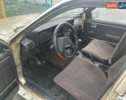 Желтый Опель 1.8 Liter, объемом двигателя 1.8 л и пробегом 86 тыс. км за 1000 $, фото 2 на Automoto.ua