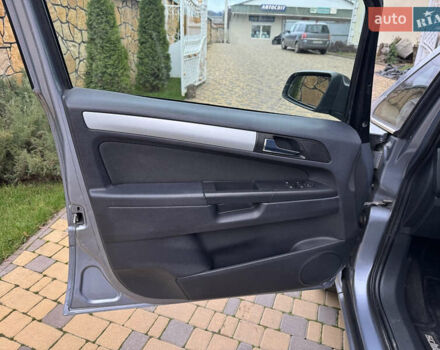 Синий Опель 1.8 Liter, объемом двигателя 1.8 л и пробегом 230 тыс. км за 6500 $, фото 12 на Automoto.ua