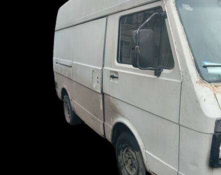 Белый Опель Адам, объемом двигателя 0 л и пробегом 356 тыс. км за 2500 $, фото 1 на Automoto.ua