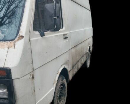 Белый Опель Адам, объемом двигателя 0 л и пробегом 356 тыс. км за 2500 $, фото 2 на Automoto.ua