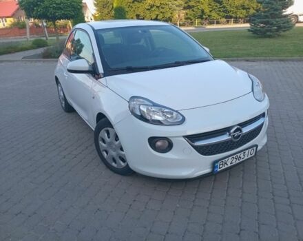 Белый Опель Адам, объемом двигателя 1.2 л и пробегом 124 тыс. км за 6200 $, фото 4 на Automoto.ua