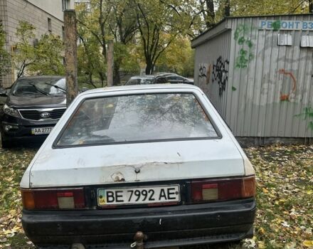 Белый Опель Адам, объемом двигателя 1.5 л и пробегом 250 тыс. км за 500 $, фото 2 на Automoto.ua